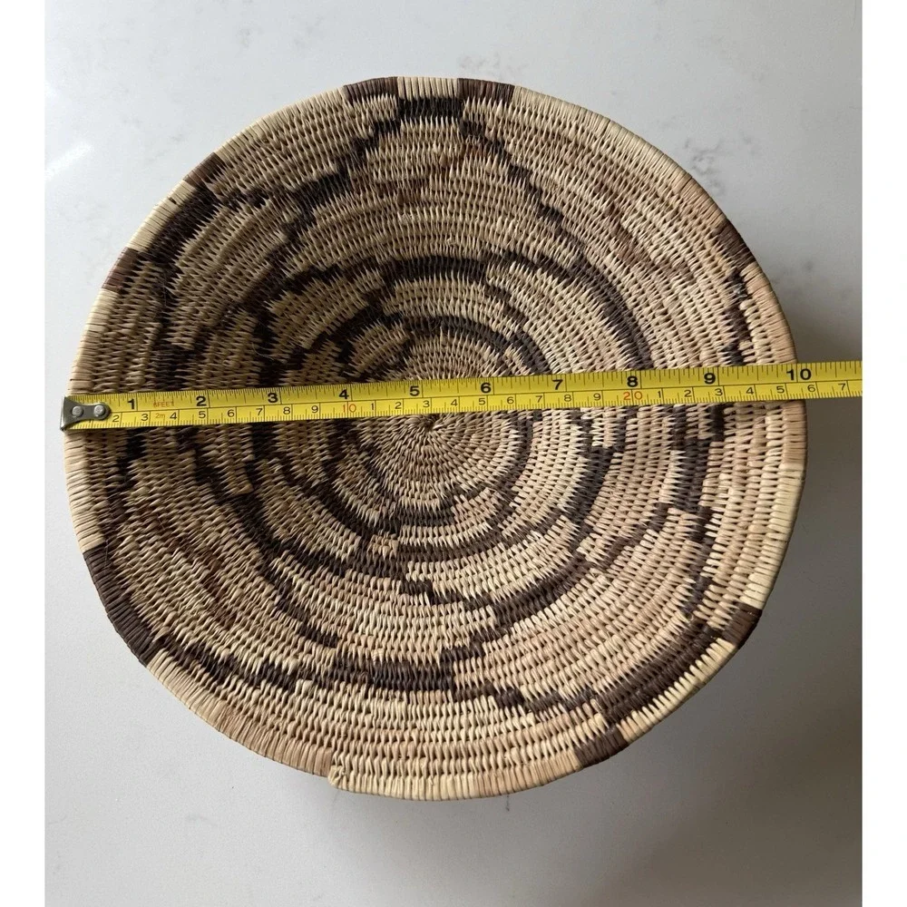 MEDIUM SIZE VINTAGE WOVEN COILED BASKET Farmhouse Boho